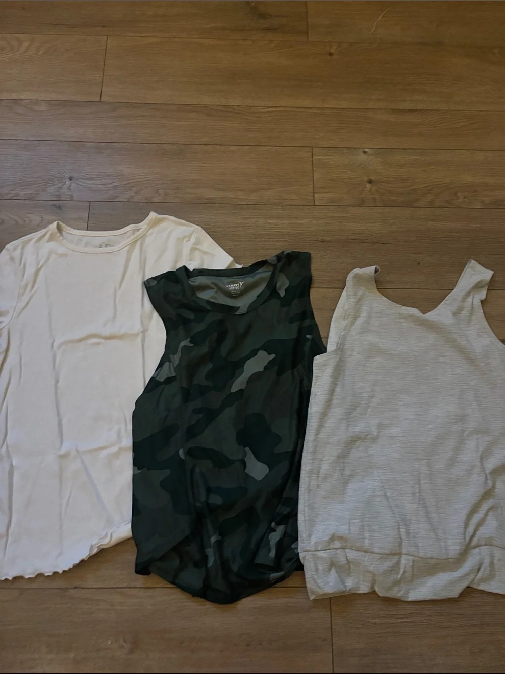 Lot of 3 Girls XL 14-16 tops Old Navy Active & Art Class